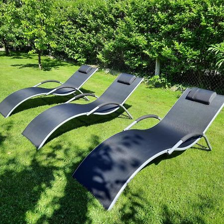 Sunny Garden Pihenohaz Villa Siófok Buitenkant foto
